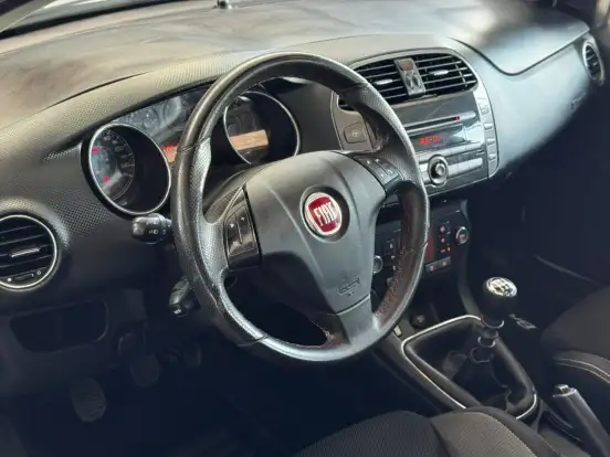 FIAT-BRAVO-1.8 SPORTING 16V FLEX 4P MANUAL FIAT-BRAVO-2013
