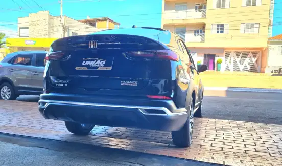FIAT-FASTBACK-2022