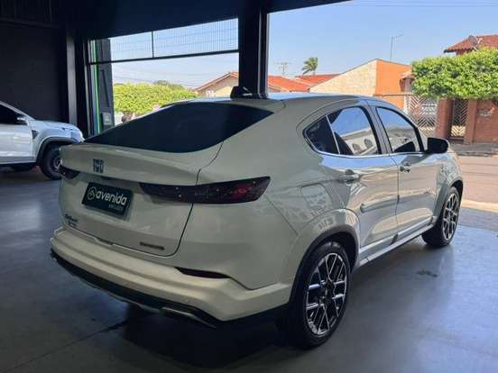 FIAT-FASTBACK-2025