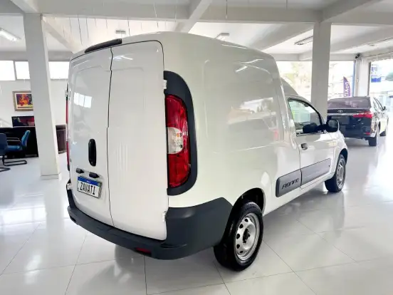 FIAT-FIORINO-2020