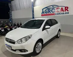 FIAT GRAND SIENA 1.4 MPI ATTRACTIVE 8V FLEX 4P MANUAL FIAT GRAND SIENA 1.4 MPI ATTRACTIVE 8V FLEX 4P MANUAL