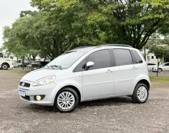 FIAT IDEA 1.6 MPI ESSENCE 16V FLEX 4P MANUAL FIAT IDEA 1.6 MPI ESSENCE 16V FLEX 4P MANUAL