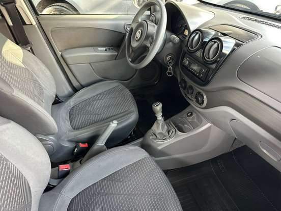 FIAT-PALIO-2014