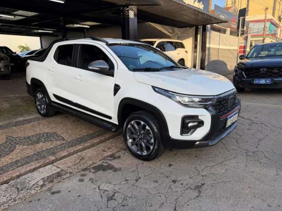FIAT-STRADA-2024