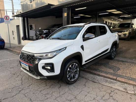 FIAT-STRADA-2024