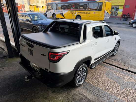 FIAT-STRADA-1.0 TURBO 200 FLEX ULTRA CD CVT FIAT-STRADA-2024