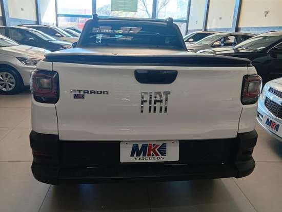 FIAT-STRADA-2024