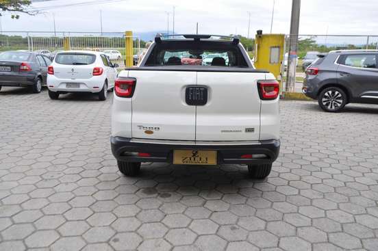 FIAT-TORO-2021