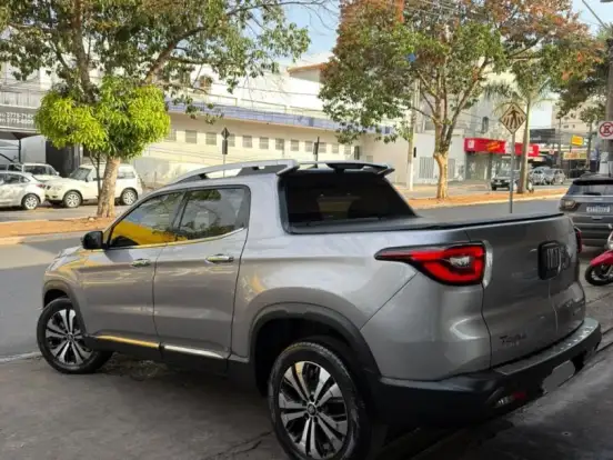 FIAT-TORO-2.0 16V TURBO DIESEL VOLCANO 4WD AT9 FIAT-TORO-2024