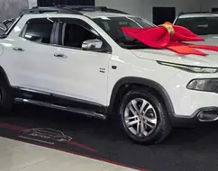 FIAT TORO 2.0 16V TURBO DIESEL FREEDOM 4WD AT9 FIAT TORO 2.0 16V TURBO DIESEL FREEDOM 4WD AT9