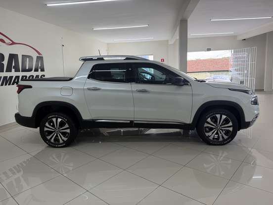 FIAT-TORO-2.0 16V TURBO DIESEL VOLCANO 4WD AT9 FIAT-TORO-2024