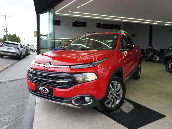 FIAT TORO 2.0 16V TURBO DIESEL VOLCANO 4WD AT9