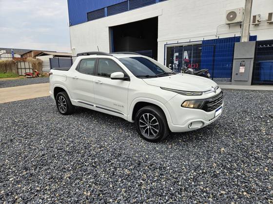FIAT TORO 1.8 16V EVO FLEX FREEDOM OPEN EDITION AT6