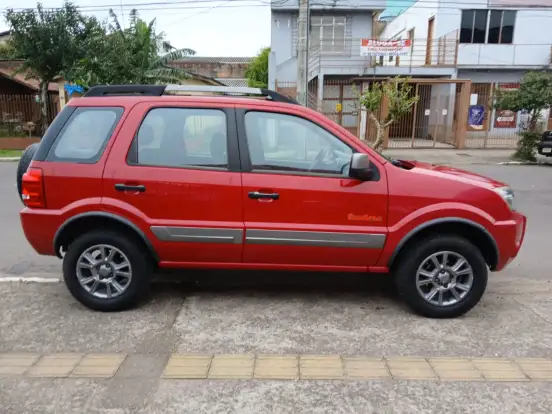 FORD-ECOSPORT-2012