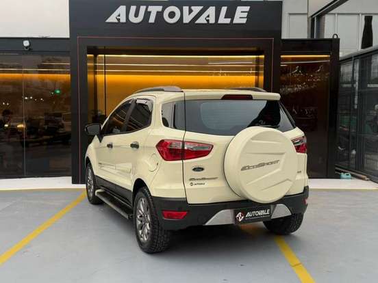FORD-ECOSPORT-2014