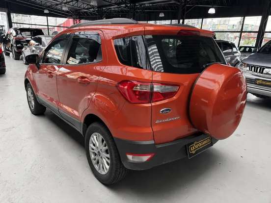 FORD-ECOSPORT-2015