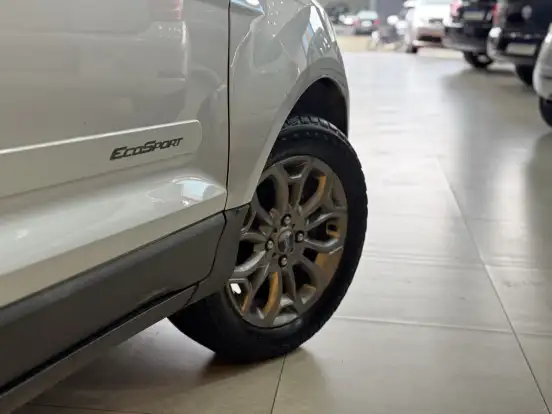 FORD-ECOSPORT-2014