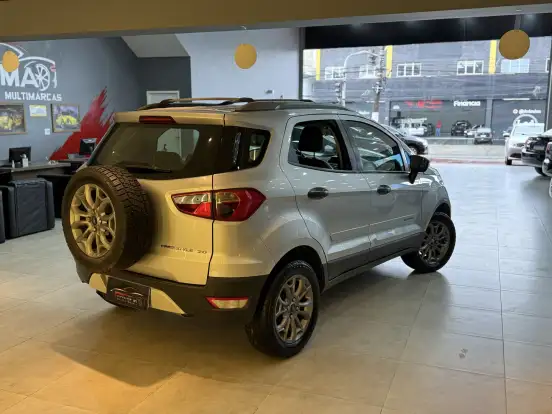 FORD-ECOSPORT-2014