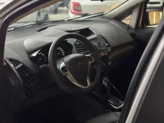 FORD-ECOSPORT-2014
