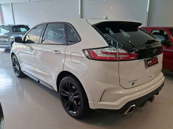 FORD-EDGE-2018