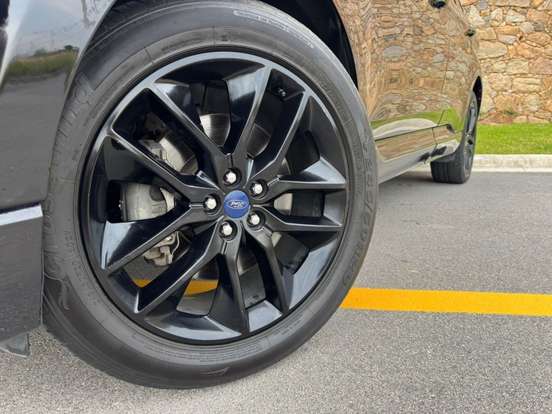 FORD-EDGE-3.5 V6 GASOLINA TITANIUM AWD AUTOMÁTICO FORD-EDGE-2016