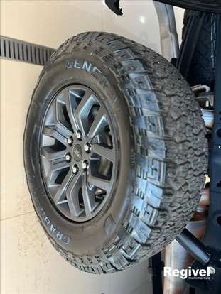 FORD-F-150-2025