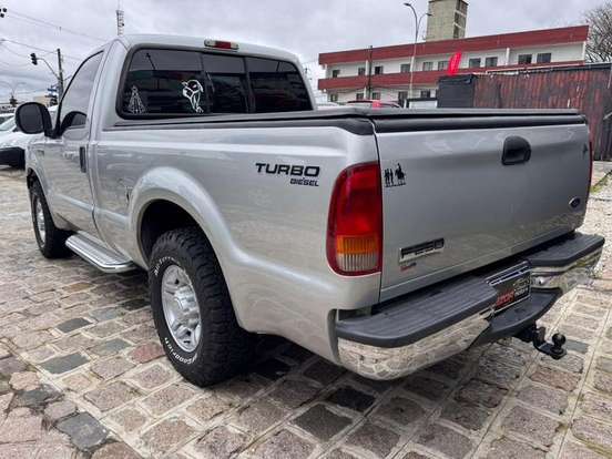 FORD-F-250-3.9 XLT 4X2 CS DIESEL 2P MANUAL FORD-F-250-2006