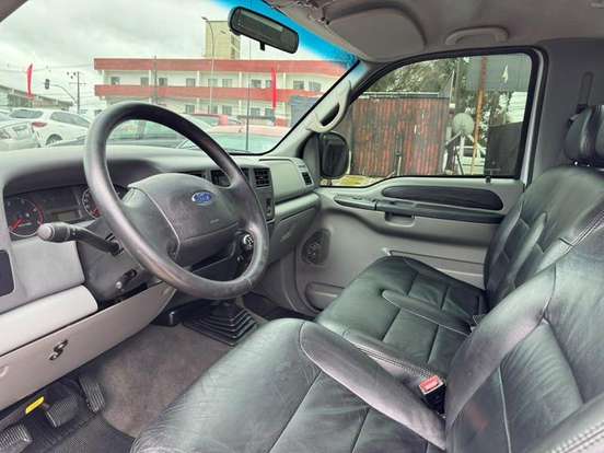 FORD-F-250-3.9 XLT 4X2 CS DIESEL 2P MANUAL FORD-F-250-2006