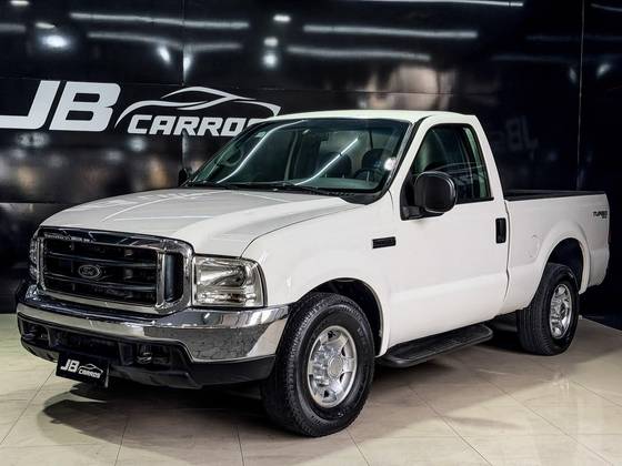 FORD F-250 4.2 XLT 4X2 CS TURBO DIESEL 2P MANUAL