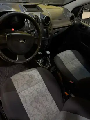 FORD-FIESTA-2007