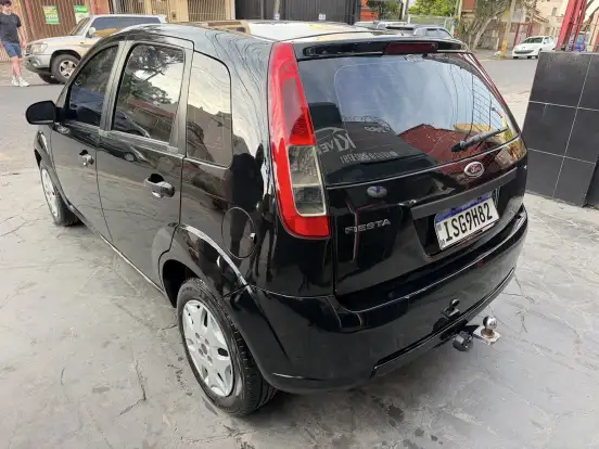 FORD-FIESTA-2011