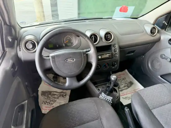 FORD-FIESTA-2007