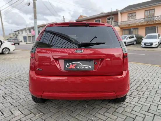 FORD-FIESTA-2012