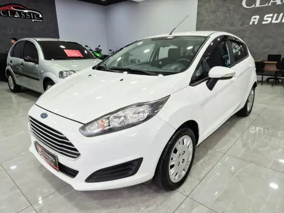 FORD FIESTA 1.6 SE HATCH 16V FLEX 4P POWERSHIFT