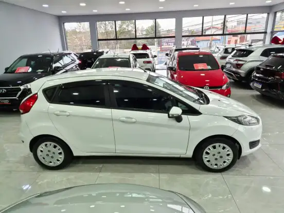 FORD-FIESTA-2017