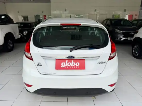 FORD-FIESTA-1.6 TITANIUM HATCH 16V FLEX 4P AUTOMÁTICO FORD-FIESTA-2013