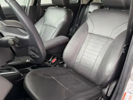 FORD-FIESTA-1.6 TITANIUM HATCH 16V FLEX 4P AUTOMÁTICO FORD-FIESTA-2013