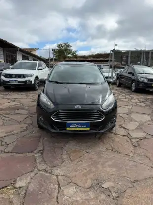FORD-FIESTA-2015