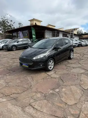 FORD-FIESTA-2015