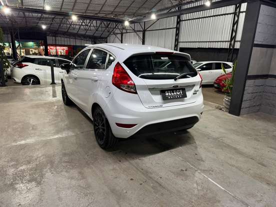 FORD-FIESTA-1.0 ECOBOOST TITANIUM PLUS HATCH 12V GASOLINA 4P POWERSHIFT FORD-FIESTA-2016