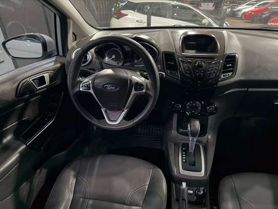 FORD-FIESTA-2016