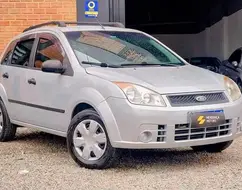 FORD FIESTA 1.0 MPI CLASS 8V FLEX 4P MANUAL FORD FIESTA 1.0 MPI CLASS 8V FLEX 4P MANUAL