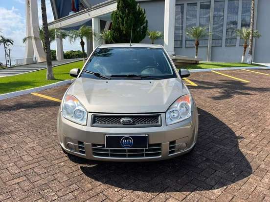 FORD-FIESTA-1.0 MPI CLASS 8V FLEX 4P MANUAL FORD-FIESTA-2009