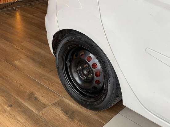 FORD-FIESTA-2014