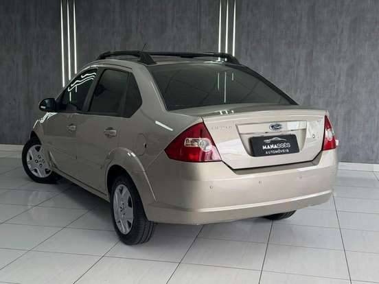 FORD-FIESTA-2008