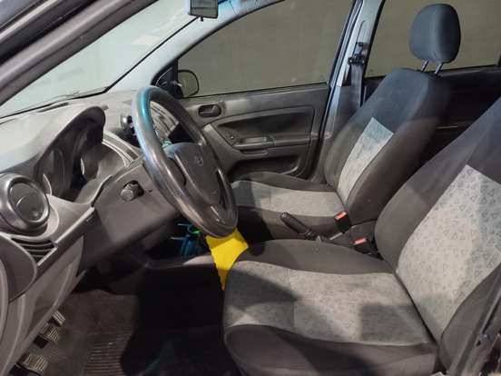 FORD-FIESTA-2011