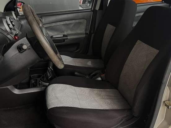 FORD-FIESTA-2009