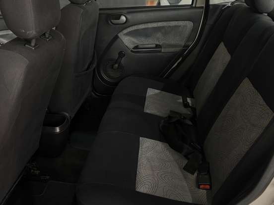 FORD-FIESTA-1.6 MPI SEDAN 8V FLEX 4P MANUAL FORD-FIESTA-2009