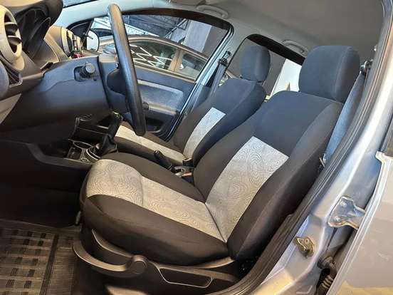 FORD-FIESTA-2009