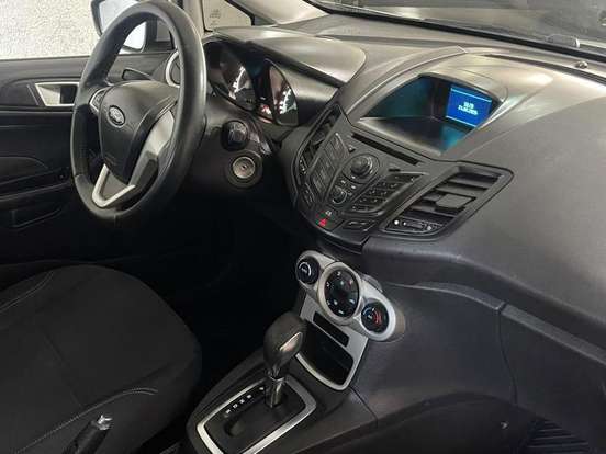 FORD-FIESTA-2017